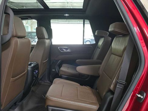 Used 2022 Chevrolet Tahoe High Country image 16