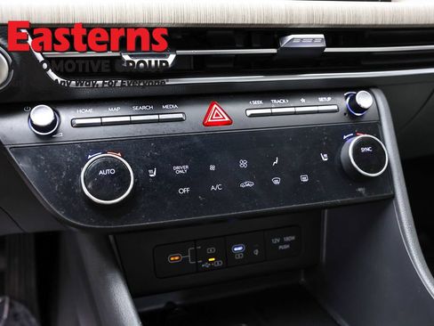 Used 2025 Hyundai Sonata SEL FWD image 18
