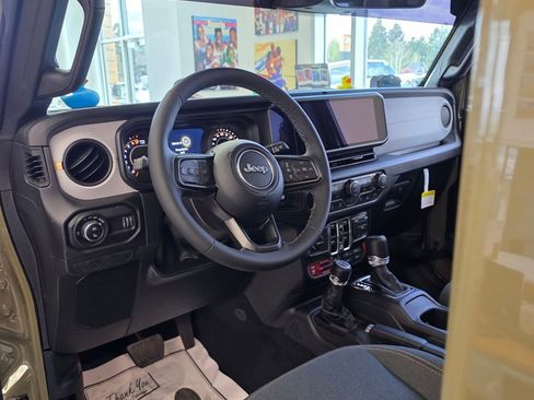 New 2026 Jeep Gladiator Sport AWD/4WD image 15