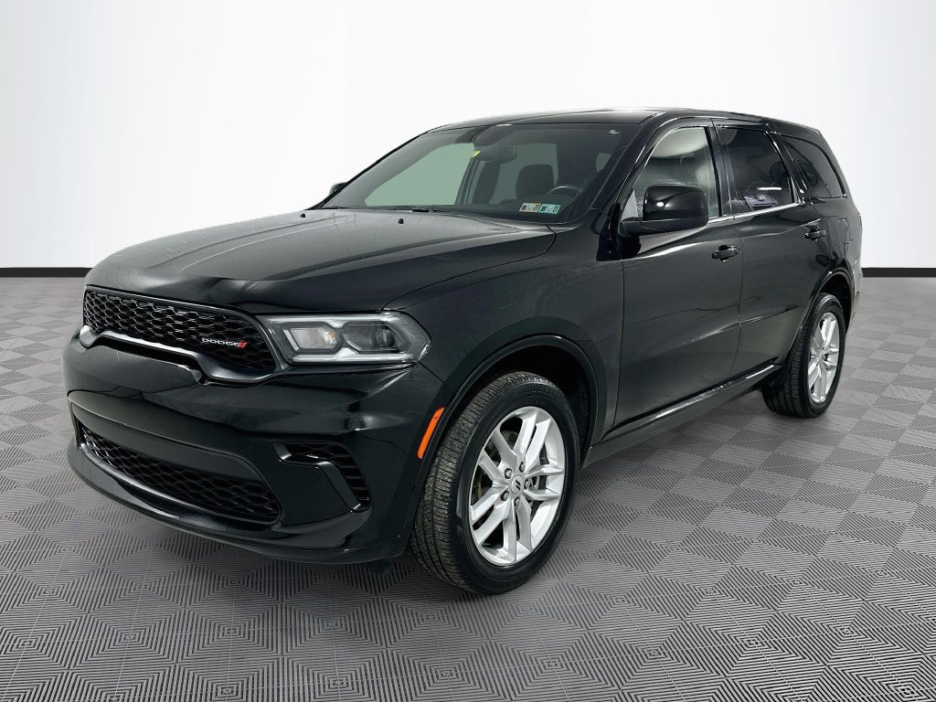 Certified 2025 Dodge Durango GT w/ Trailer Tow Group IV AWD/4WD image 3
