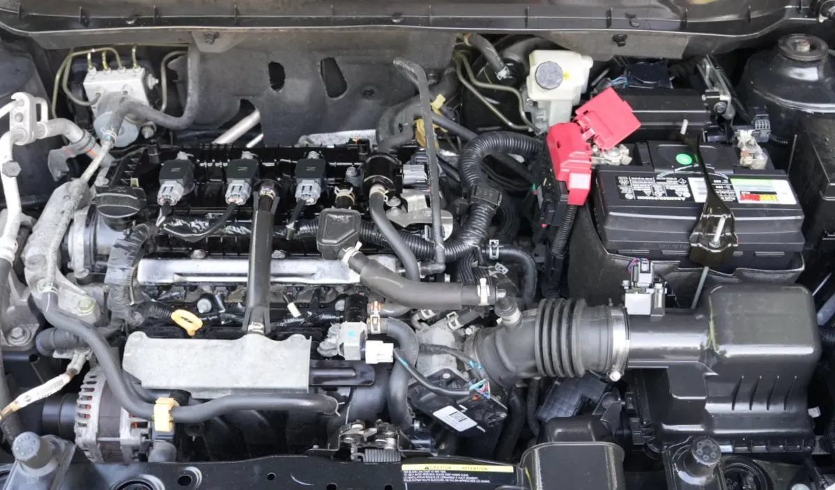 Used 2021 Nissan Kicks S FWD image 15