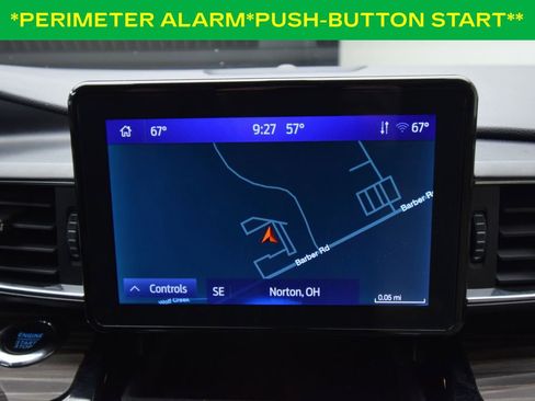 Used 2023 Ford Explorer Limited image 17