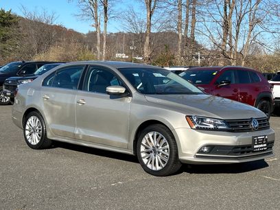 Used 2016 Volkswagen Jetta SEL w/ Lighting Package