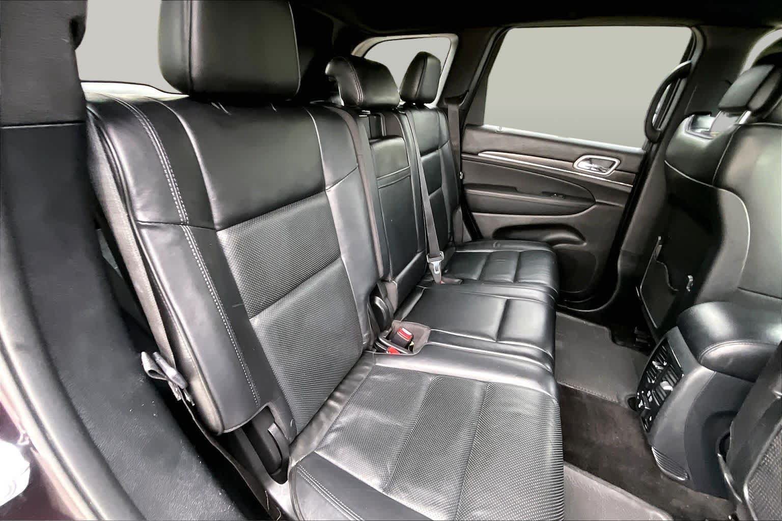Used 2018 Jeep Grand Cherokee High Altitude AWD/4WD image 19