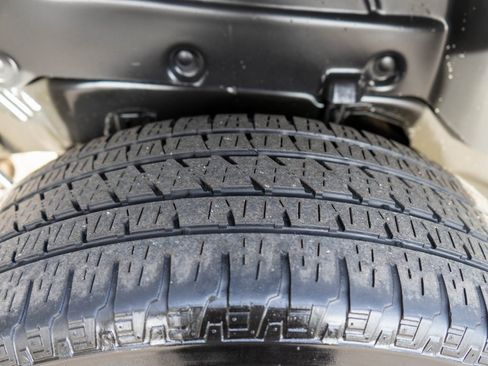 Used 2022 Jeep Wrangler Unlimited Willys image 33