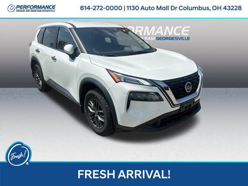 Used 2021 Nissan Rogue S FWD image 1