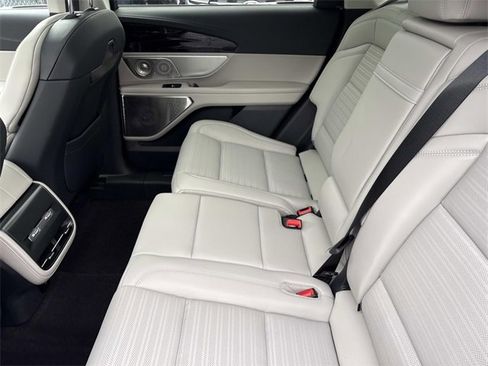 New 2026 Lincoln Nautilus Reserve image 18