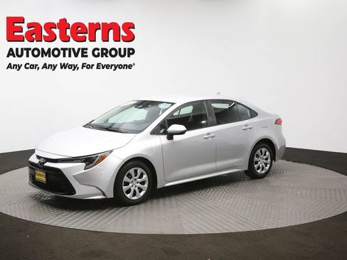 Used 2023 Toyota Corolla LE image 56