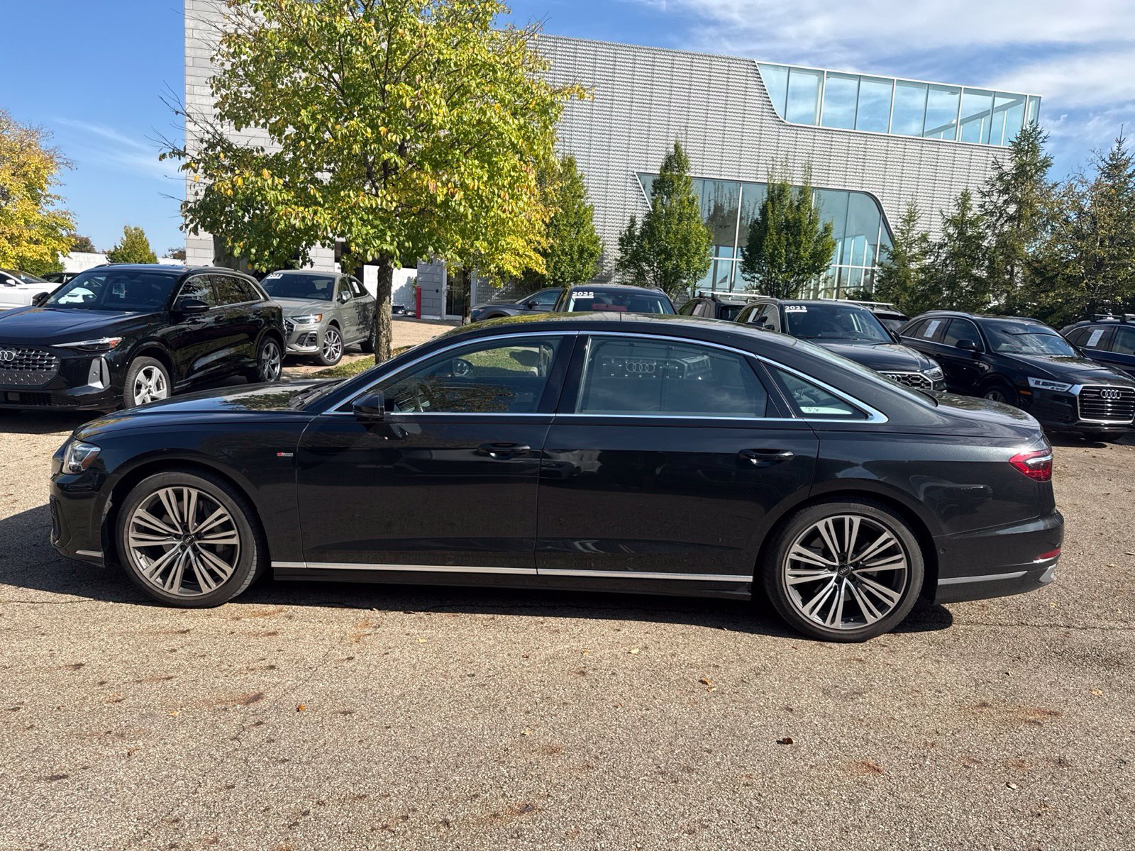 Used 2023 Audi A8 L 3.0T w/ Comfort Plus Package AWD/4WD image 2