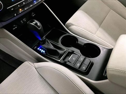Used 2020 Hyundai Tucson SEL image 16