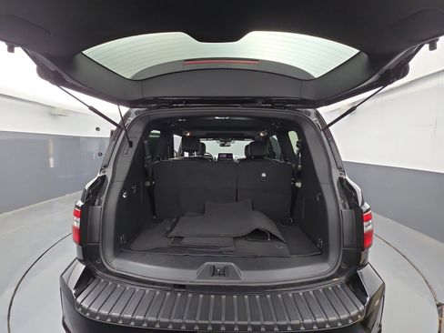 Used 2024 Nissan Armada SL w/ Midnight Edition Package image 45