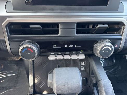 Used 2025 Toyota 4Runner SR5 image 17