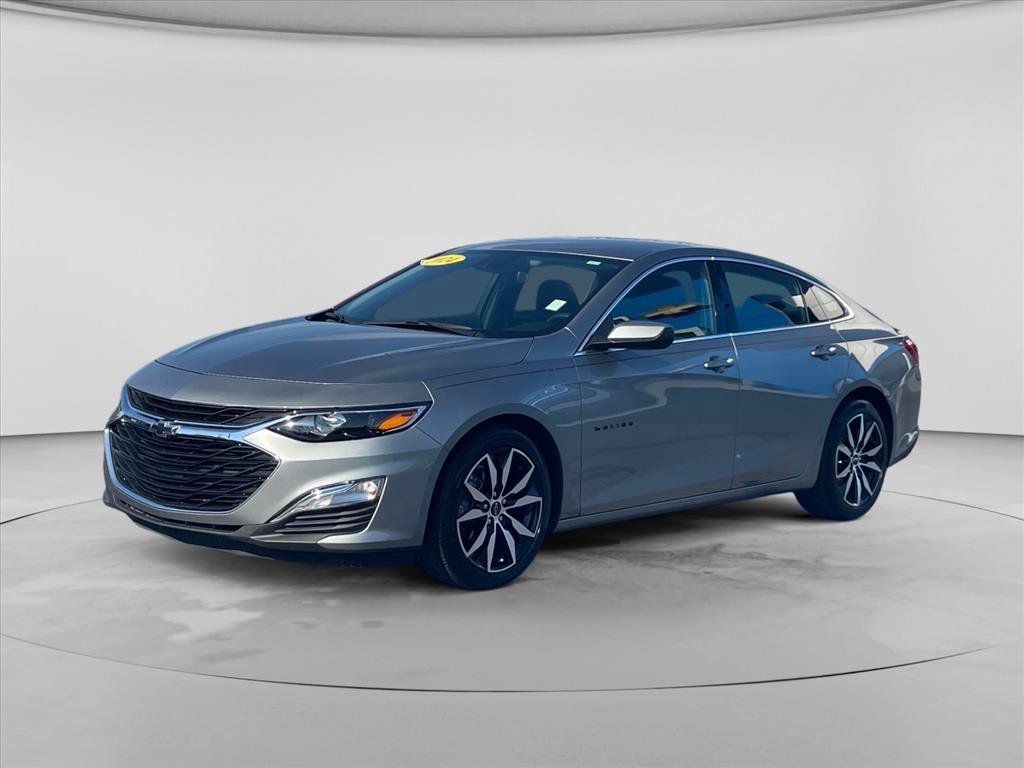 Used 2024 Chevrolet Malibu RS w/ LPO, Floor Liner Package FWD image 3