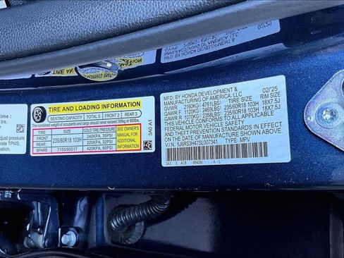 Used 2025 Honda CR-V EX image 16