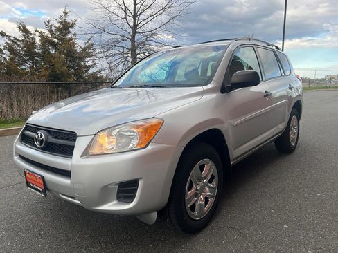 Used 2012 Toyota RAV4 4WD w/ Value Pkg image 7