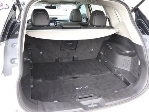 Used 2016 Nissan Rogue SL AWD/4WD image 31