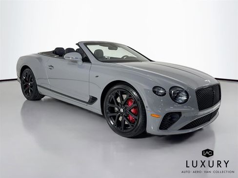 Used 2023 Bentley Continental GT S image 3