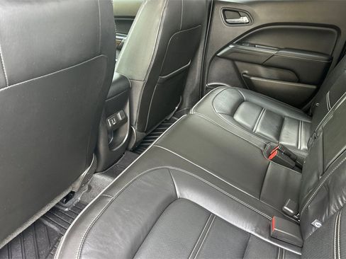 Used 2019 GMC Canyon Denali image 13