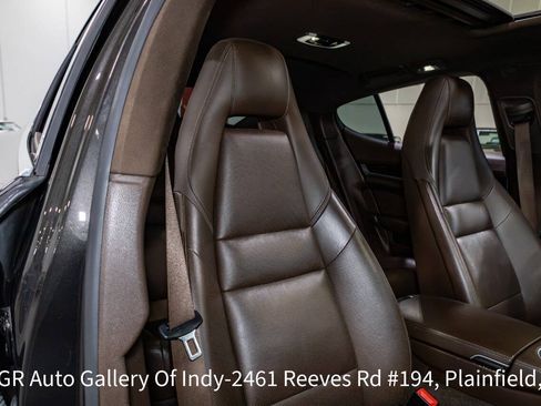 Used 2016 Porsche Panamera 4S AWD/4WD image 36