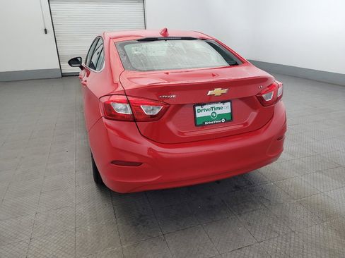 Used 2017 Chevrolet Cruze LT w/ Convenience Package FWD image 6