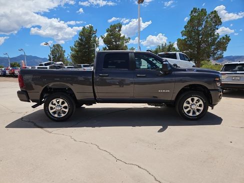 New 2026 RAM 2500 Big Horn AWD/4WD image 4
