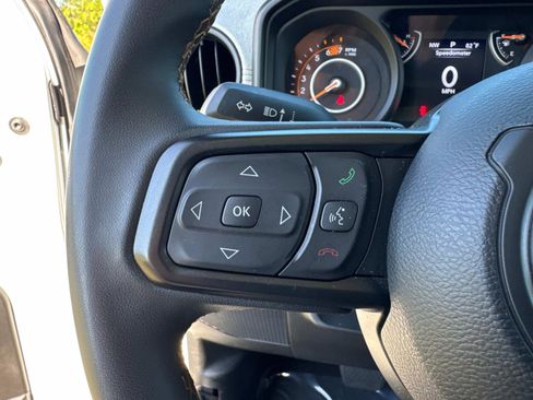 Certified 2024 Jeep Wrangler Sport S image 32