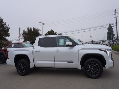 Used 2025 Toyota Tundra Platinum image 4