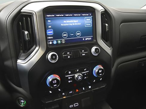 Used 2021 GMC Sierra 1500 Elevation image 23