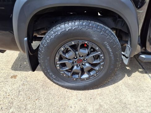 Used 2023 Nissan Frontier PRO-4X w/ Pro-4X Premium Package AWD/4WD image 30