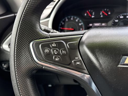 Used 2023 Chevrolet Malibu LT image 20