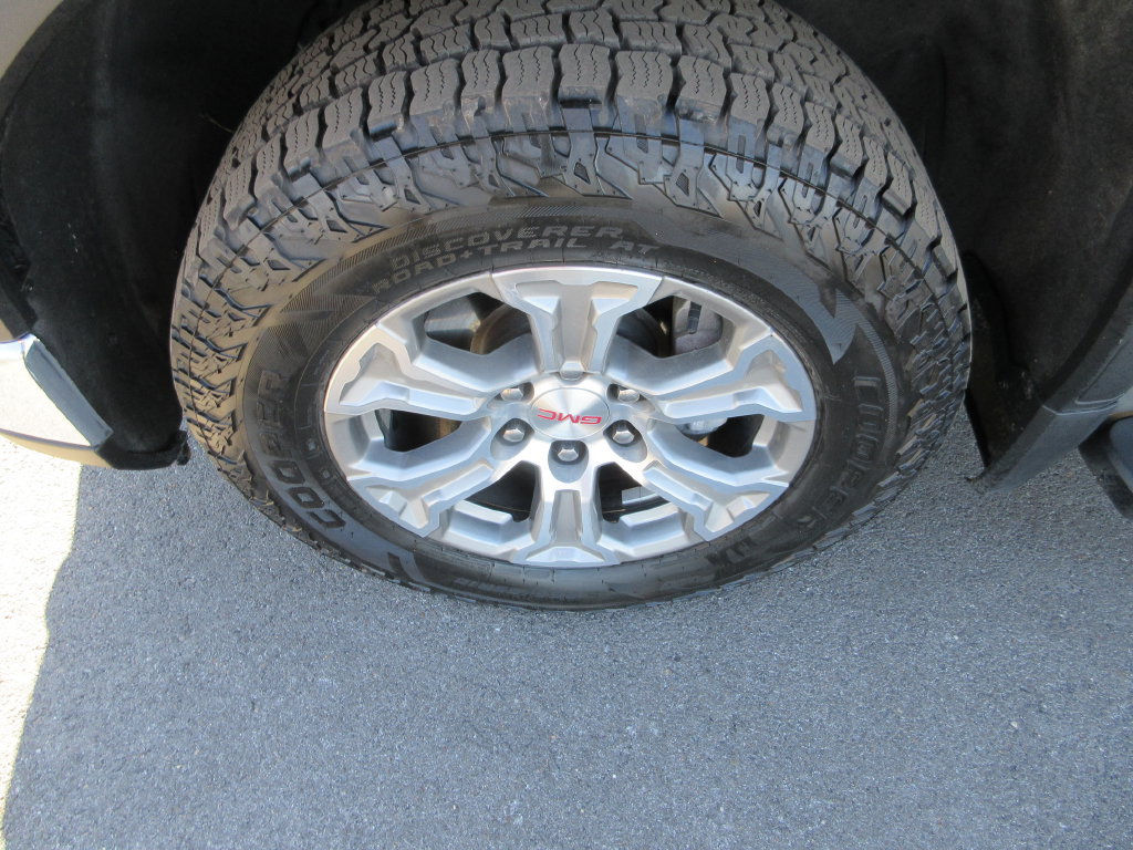 Certified 2023 GMC Sierra 1500 SLT AWD/4WD image 14