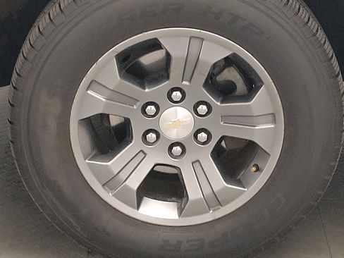 Used 2019 Chevrolet Tahoe LS image 31