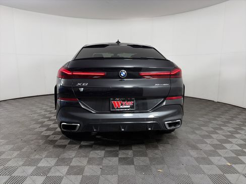 Used 2021 BMW X6 xDrive40i w/ M Sport Package image 16