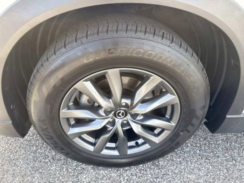 Used 2022 MAZDA CX-9 Touring image 11