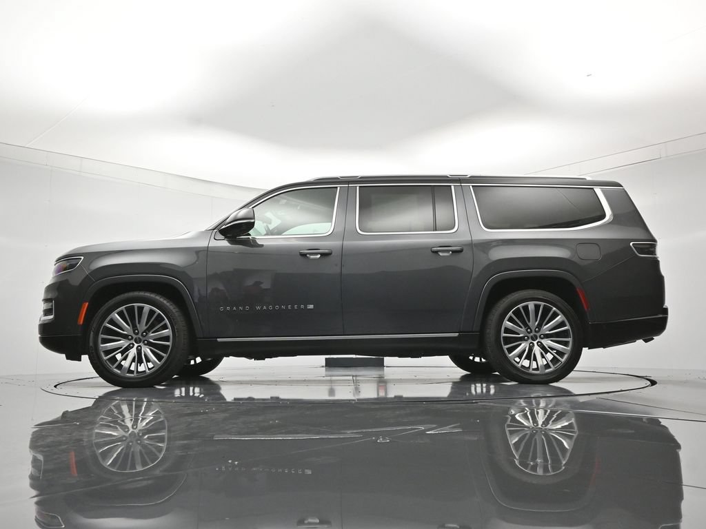 Used 2024 Jeep Grand Wagoneer L Series III AWD/4WD image 47