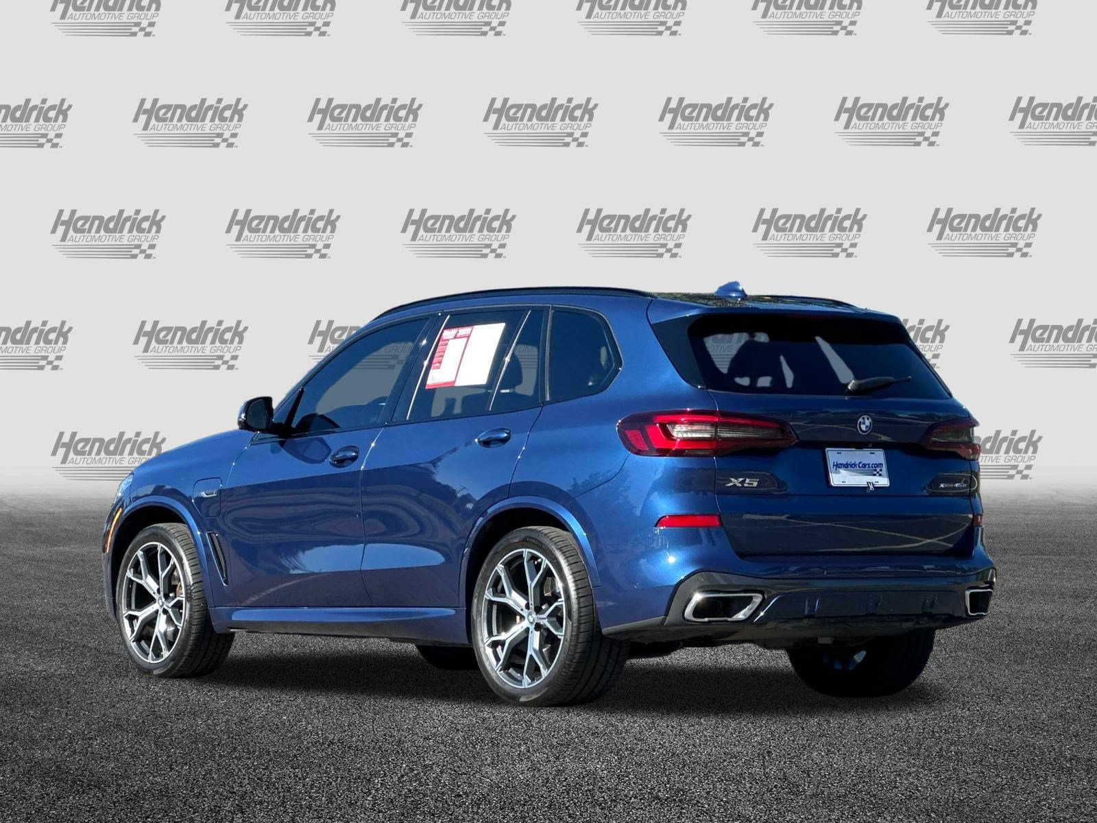 Used 2022 BMW X5 xDrive45e w/ M Sport Package AWD/4WD image 7