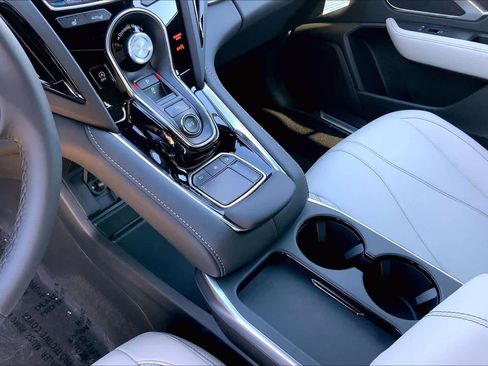 New 2026 Acura RDX SH-AWD image 7