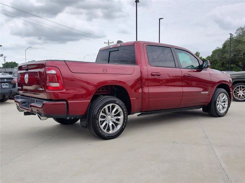 Used 2023 RAM 1500 Laramie AWD/4WD image 8