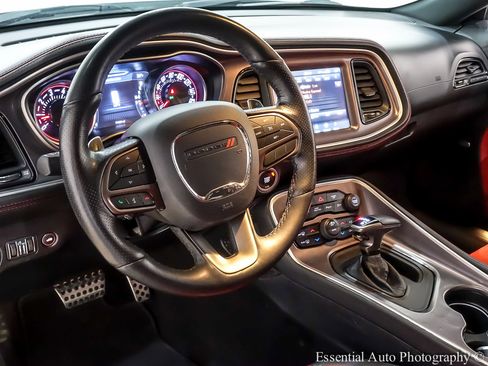 Used 2021 Dodge Challenger GT w/ Plus Package image 15