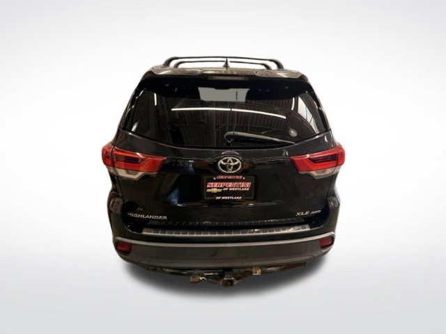Used 2017 Toyota Highlander XLE w/ Protection Package #3 AWD/4WD image 24
