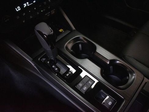 New 2026 Subaru Outback Limited AWD/4WD image 18