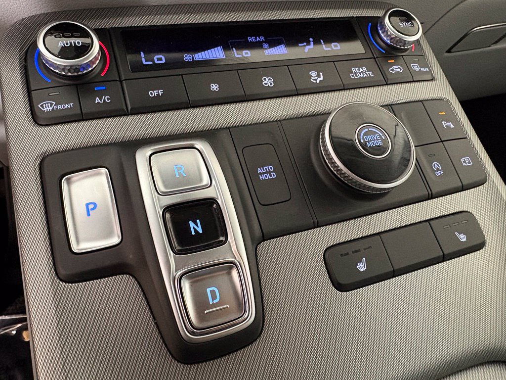 Used 2025 Hyundai Palisade SEL FWD image 34