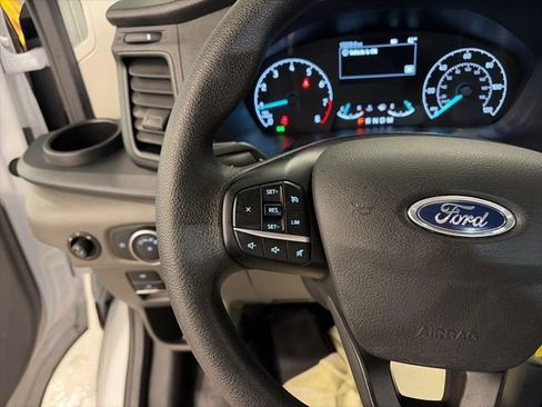 Used 2024 Ford Transit 250 Low Roof w/ Exterior Upgrade Package RWD image 22