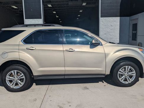 Used 2011 Chevrolet Equinox LT w/ Driver Convenience Package image 1