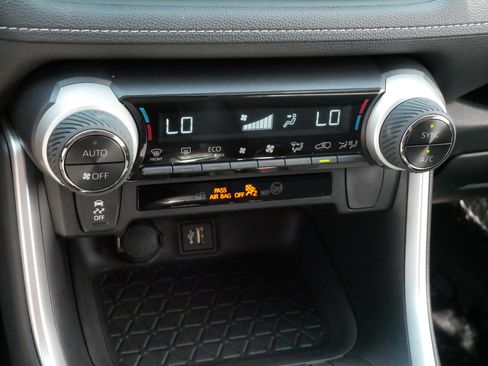 Certified 2025 Toyota RAV4 XLE Premium AWD/4WD image 23