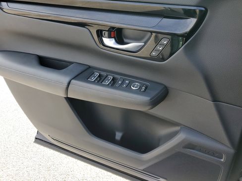 Used 2023 Honda CR-V EX-L image 21