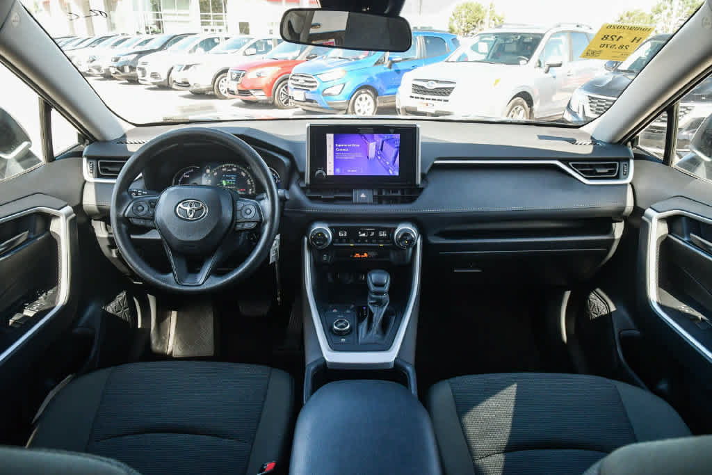 Certified 2024 Toyota RAV4 LE AWD/4WD image 14