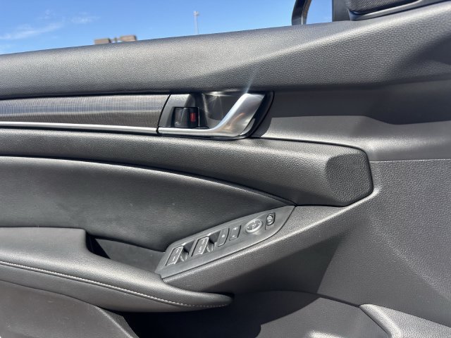 Used 2022 Honda Accord Sport image 22
