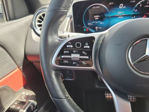 Used 2021 Mercedes-Benz GLB 250 image 20