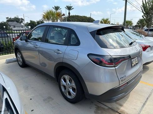 Used 2023 Honda HR-V LX image 5